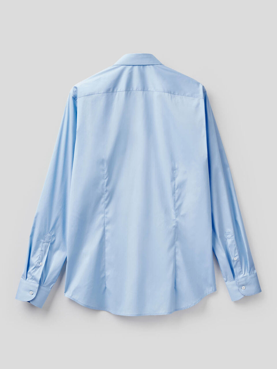 Solid color slim fit shirt image number 2