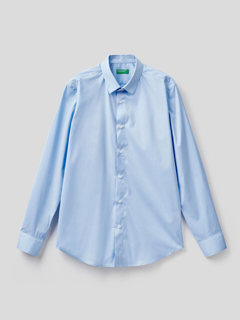 Solid color slim fit shirt image number 1