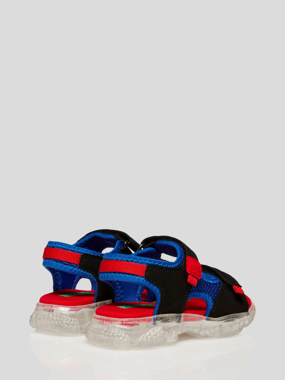 Sandals with straps image number 2