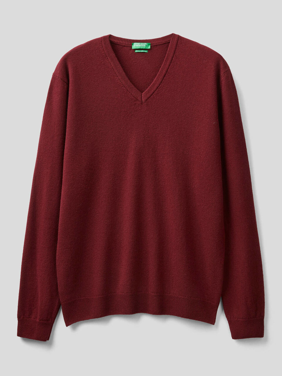 V-neck sweater in pure virgin wool image number 1