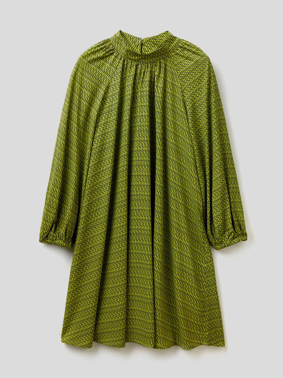 Patterned dress in sustainable viscose image number 1