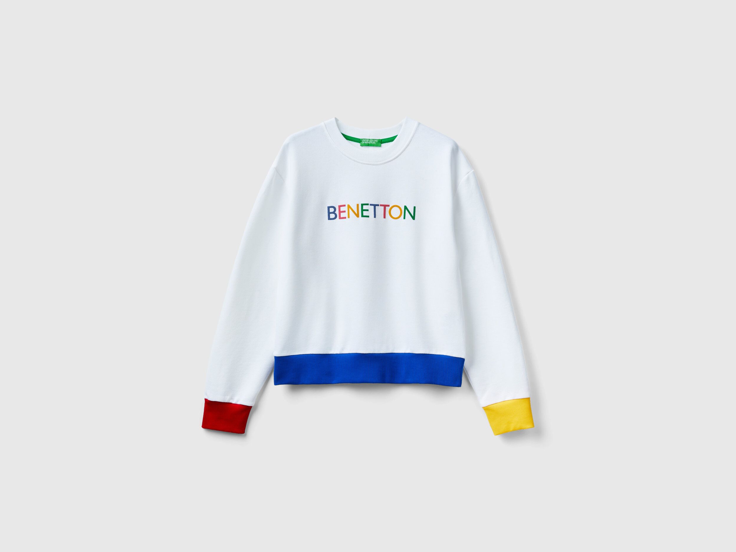 Benetton sweatshirt shop