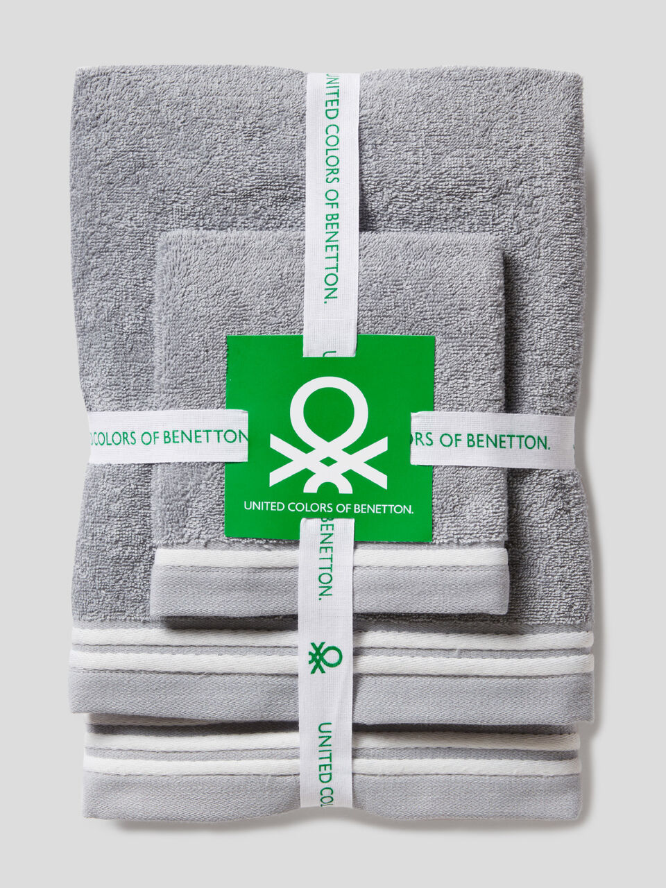 Three towels in pure cotton image number 1