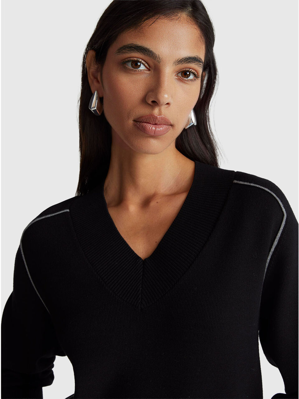 V NECK SWEATER L/S Women image number null