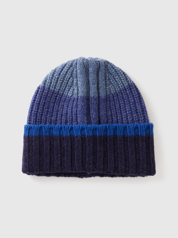 Striped cap in pure Shetland wool Men