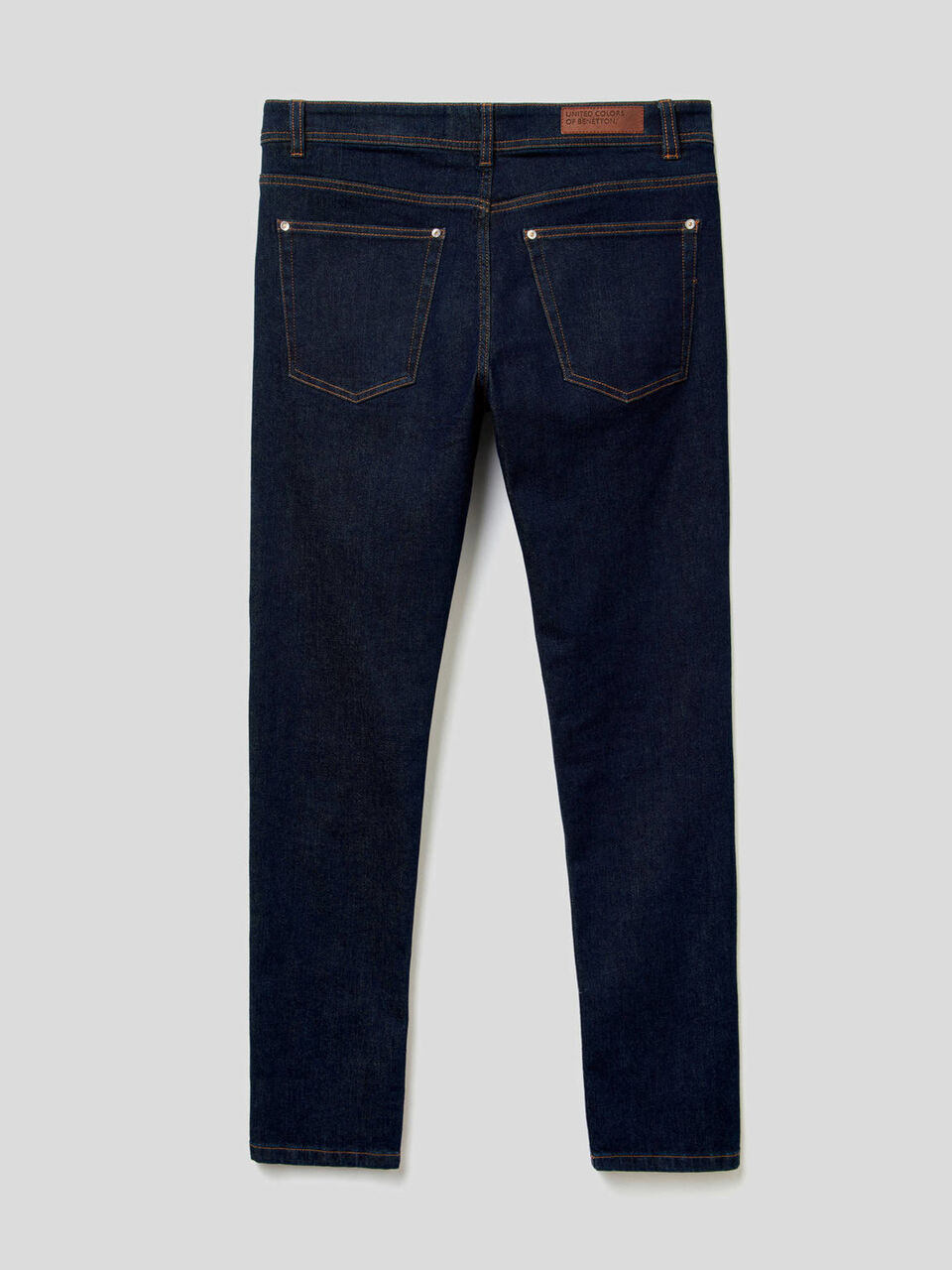 Five pocket slim fit jeans image number 2