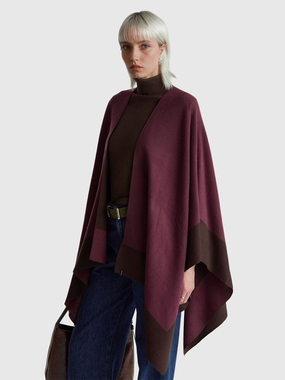 CAPE Women image number null