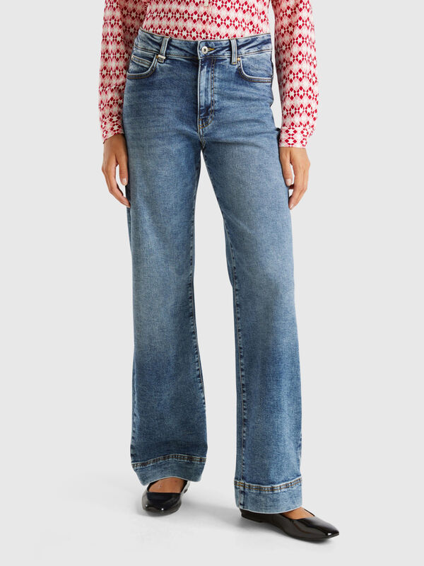 Flared jeans in recycled cotton Women