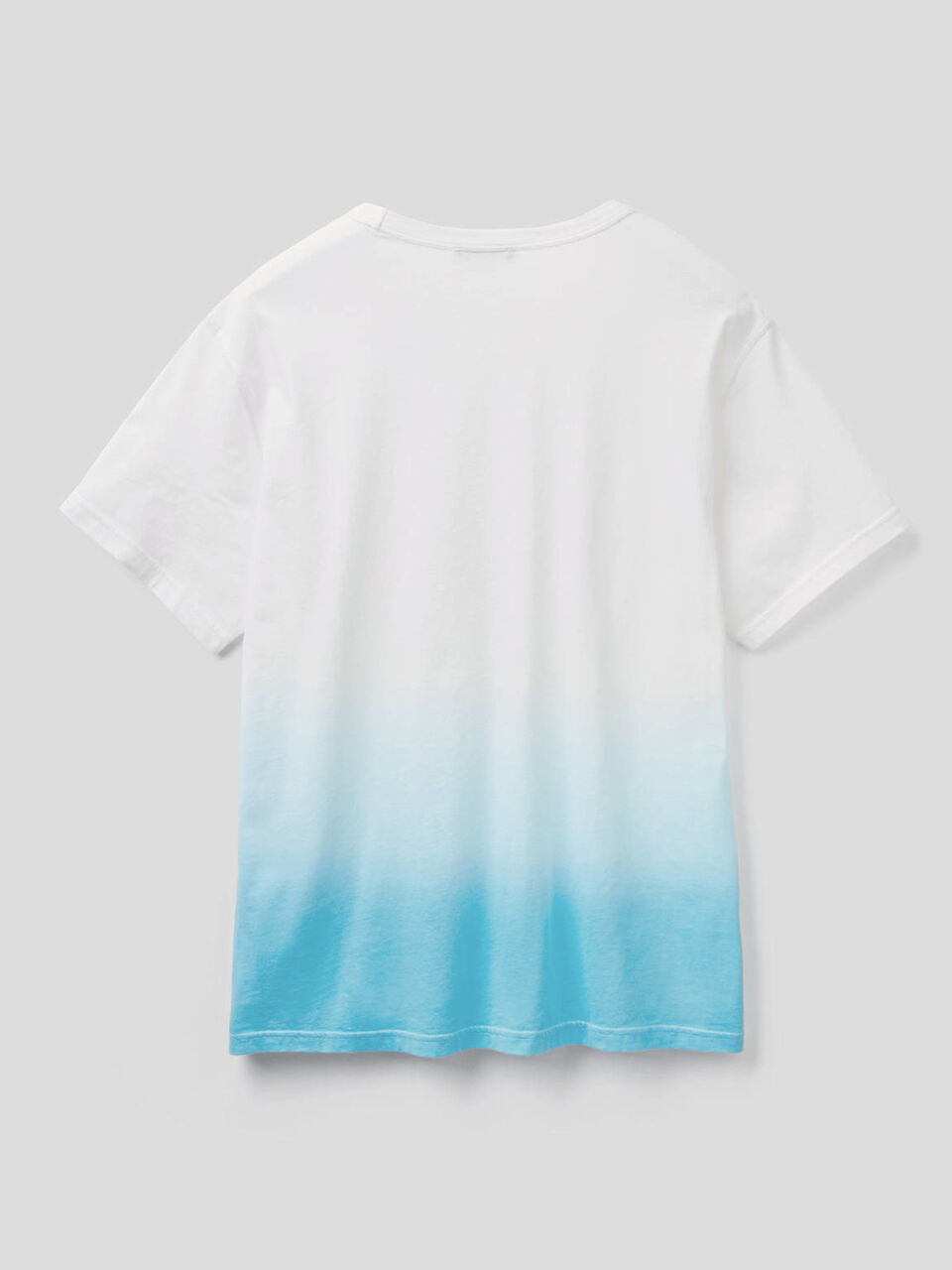 100% cotton faded look t-shirt image number 2