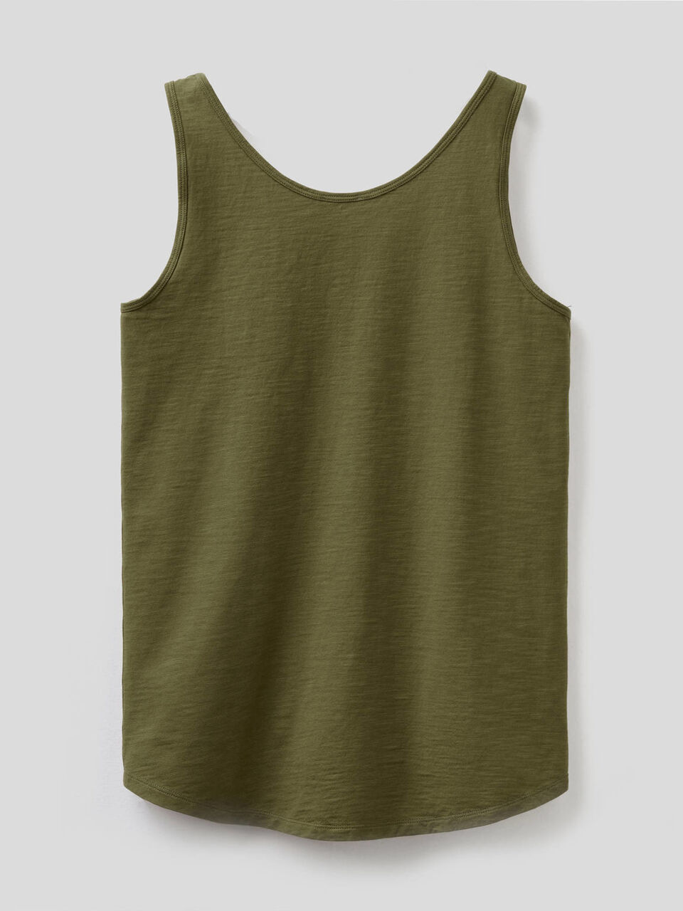 100% cotton tank top with rounded bottom image number null
