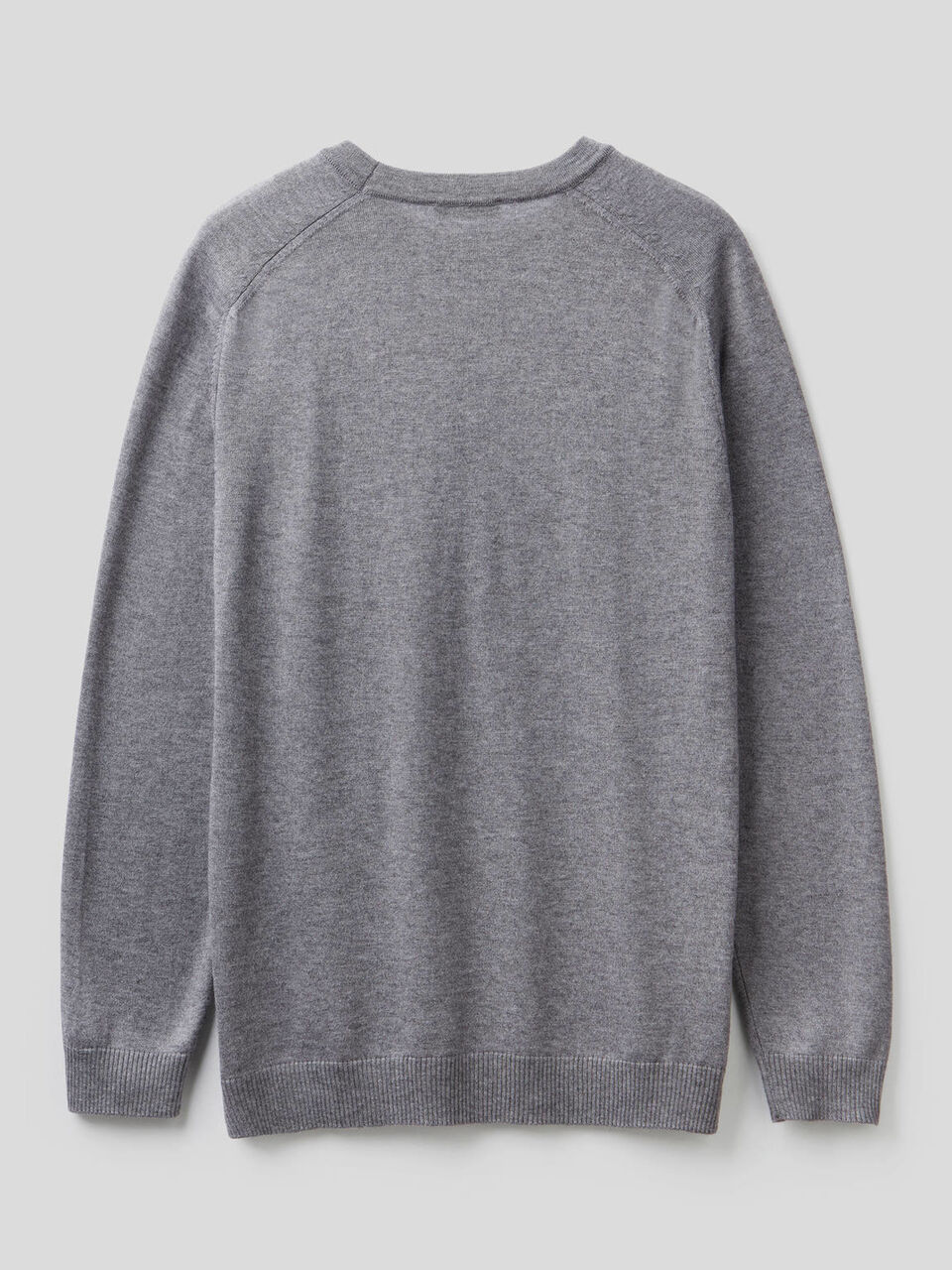 Solid colored crew neck sweater image number 2