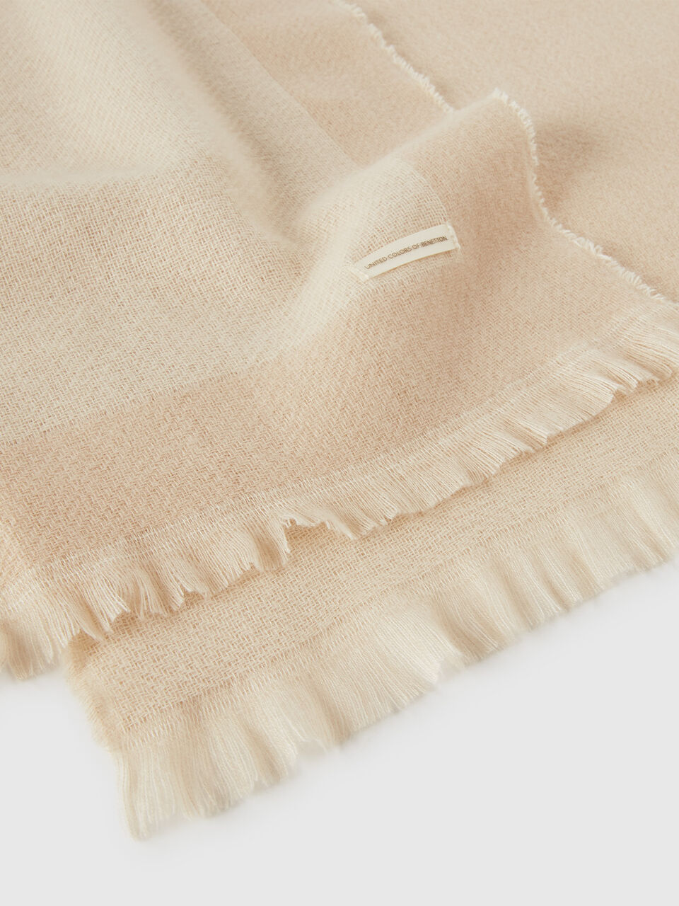 SCARF Women image number null