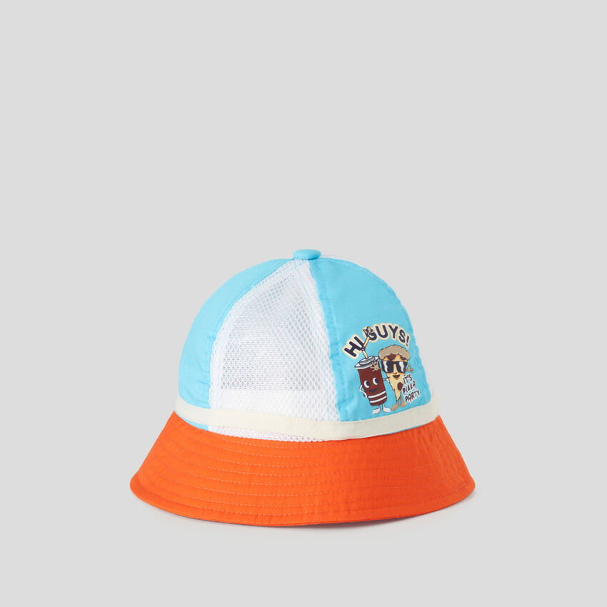 Fisherman's hat with print