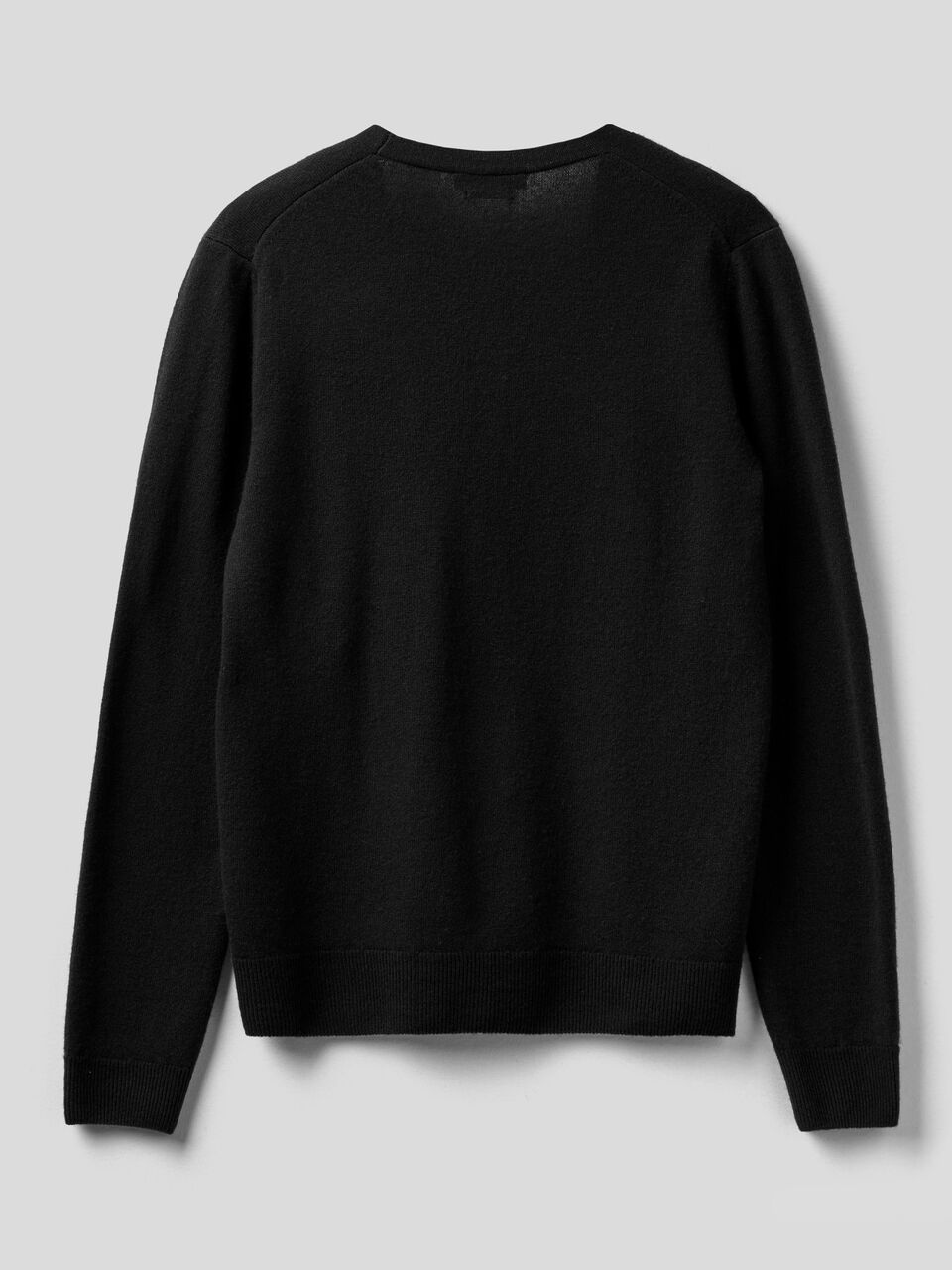 V-neck cardigan in pure virgin wool image number 2