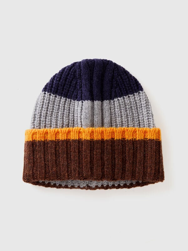 Striped cap in pure Shetland wool Men