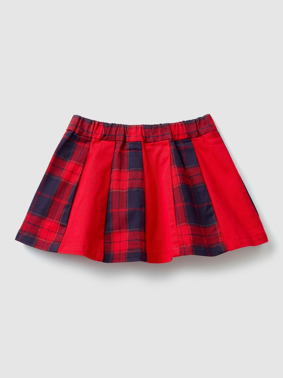Pleated tartan skirt image number 2
