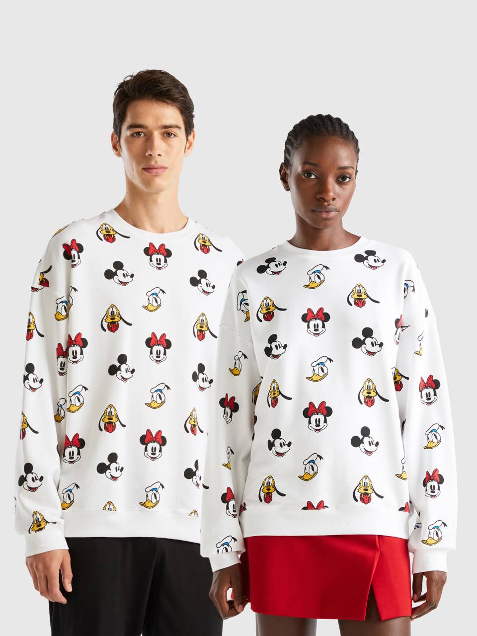 White 2025 mickey sweatshirt