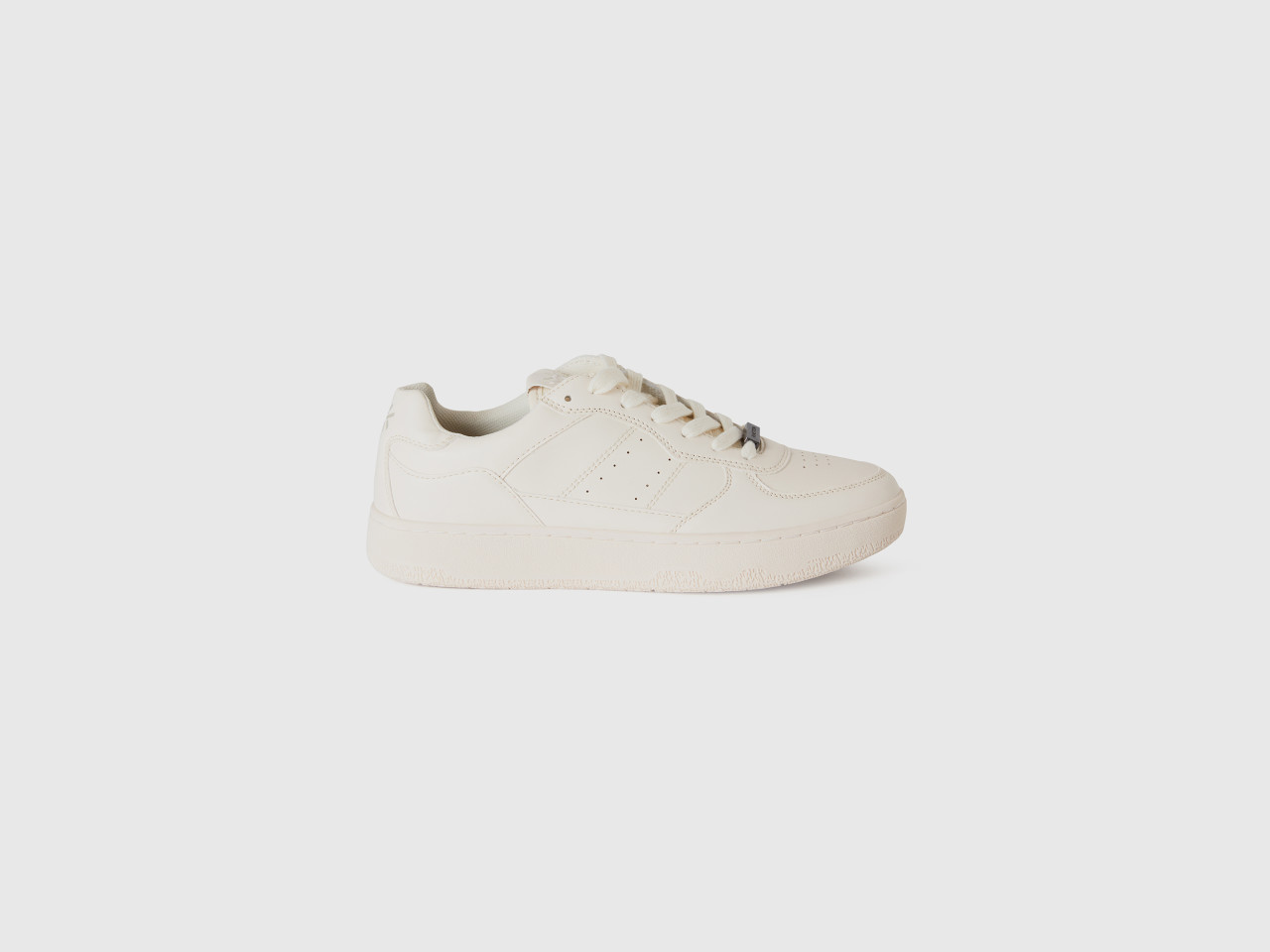 Ucb outlet sneakers women